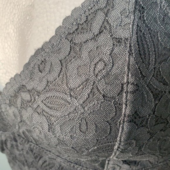 FREE PEOPLE NWT DARK GREY LACE RACERBACK BRALETTE SIZE XS - Picture 4 of 10